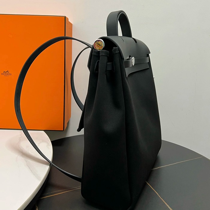 HERMES ピュアブラック ハンドバッグ 新作 セミハンドメイド 35×31×10cm サイズ:35×31×10cm