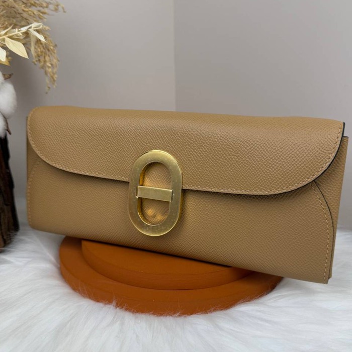 HERMES カーフスキン 斜め掛けバッグ セミハンドメイド 金具ゴールド/シルバー 10×2.5cm サイズ:24×10×2.5cm