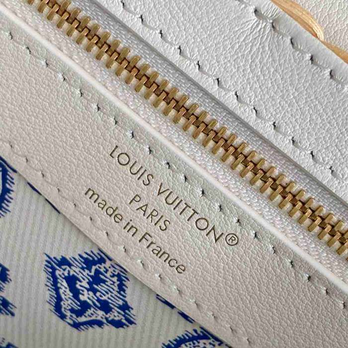 LOUIS VUITTON M26025 牛皮 モノグラム ブラック ハンドバッグ フラップ 27x18cm サイズ:27x18cm