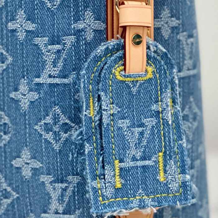 LOUIS VUITTON M28107 デニム 配色 デニム ショルダーバッグ ショルダー 18x16x12cm サイズ:18x16x12cm