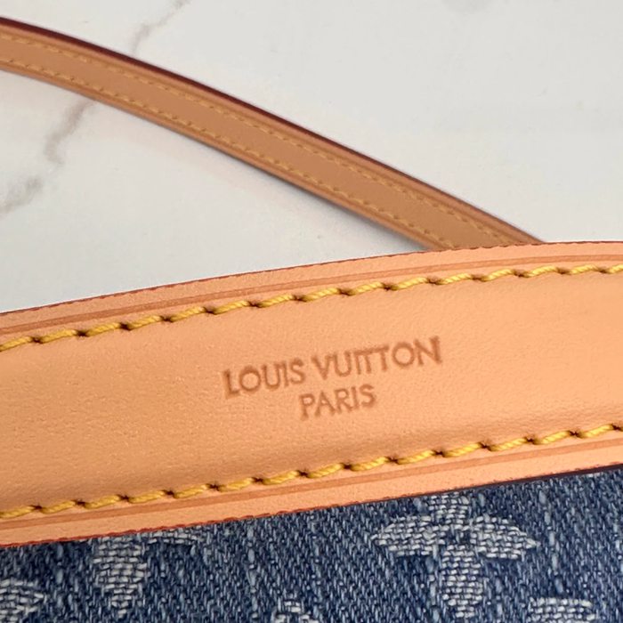 LOUIS VUITTON M27700 牛皮 配色 デニム 斜め掛けバッグ 斜め掛け 19x10.5cm サイズ:19x10.5cm