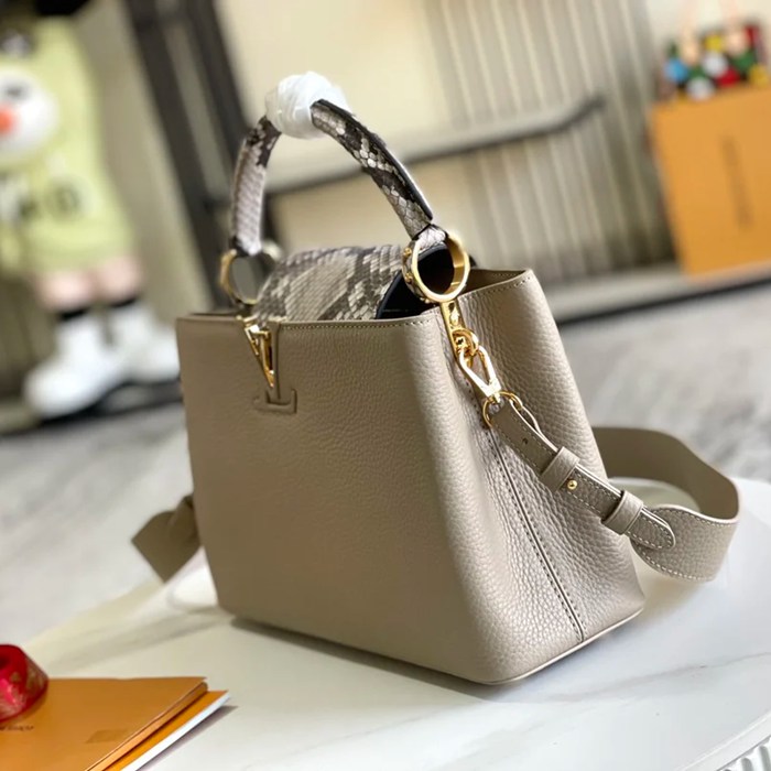LOUIS VUITTON M8004 牛皮 モノグラム 斜め掛けバッグ 斜め掛け手提げフラップ 31.5x20x11cm サイズ:31.5x20x11cm