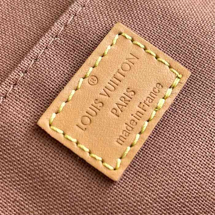 LOUIS VUITTON M81295 モノグラム 斜め掛けバッグ 斜め掛け 17x14cm サイズ:17x14cm