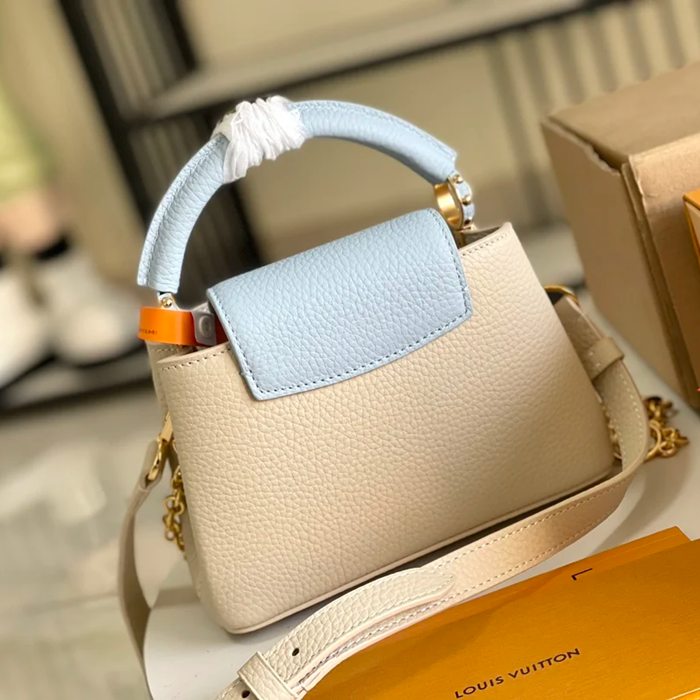 LOUIS VUITTON M23950 モノグラム ホワイト 斜め掛けバッグ 斜め掛けチェーン 21x14cm サイズ:21x14cm