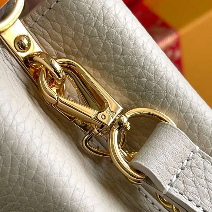 LOUIS VUITTON M23950 モノグラム ホワイト 斜め掛けバッグ 斜め掛けチェーン 21x14cm サイズ:21x14cm