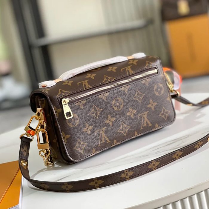 LOUIS VUITTON M46279 モノグラム 斜め掛けバッグ 斜め掛けフラップ 21.5x13.5cm サイズ:21.5x13.5cm