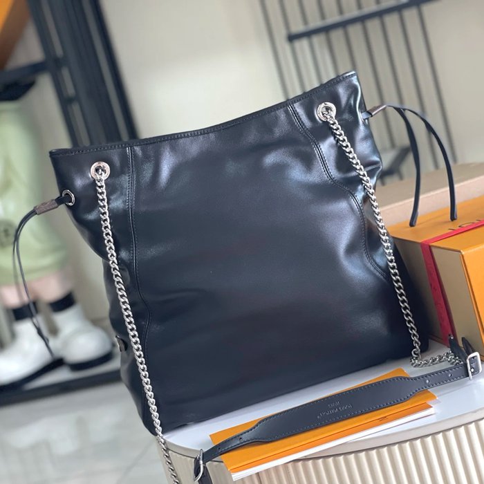 LOUIS VUITTON M25545 斜め掛けバッグ 斜め掛け 34x24x11.5cm サイズ:34x24x11.5cm