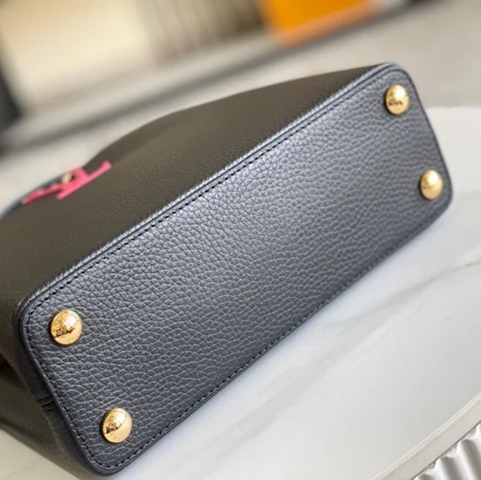 LOUIS VUITTON M59468 牛皮 ブラック 斜め掛けバッグ 斜め掛け手提げ 27x18cm サイズ:27x18cm