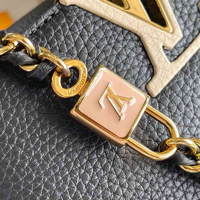LOUIS VUITTON M23951 ブラック 斜め掛けバッグ 斜め掛け手提げ 21x14cm サイズ:21x14cm