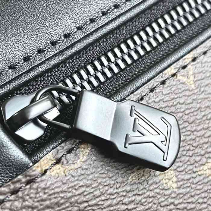 LOUIS VUITTON M44336 モノグラム 37x30cm サイズ:37x30cm