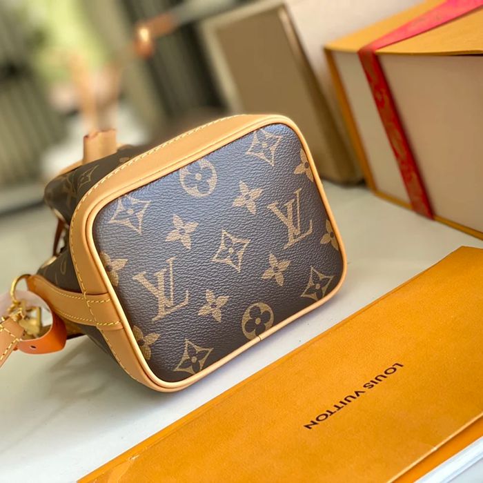 LOUIS VUITTON M81266 本革 モノグラム 斜め掛けバッグ 斜め掛け手提げ 16x13x10cm サイズ:16x13x10cm