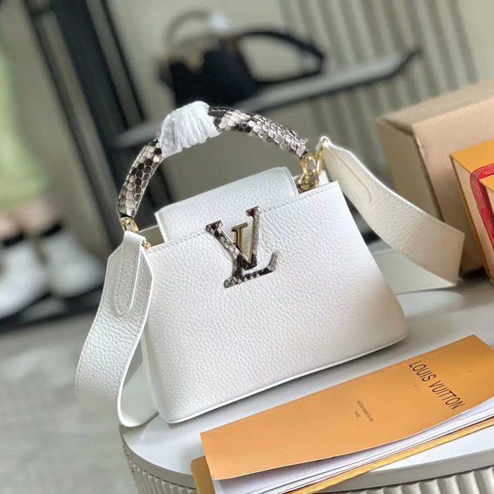 LOUIS VUITTON M55921 牛皮 ホワイト 斜め掛けバッグ 斜め掛け手提げ 21x14cm サイズ:21x14cm