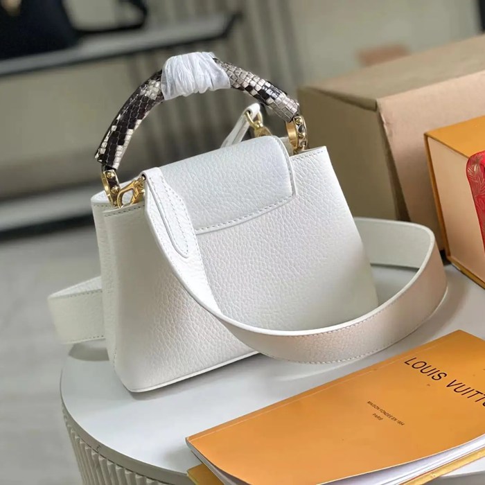 LOUIS VUITTON M55921 牛皮 ホワイト 斜め掛けバッグ 斜め掛け手提げ 21x14cm サイズ:21x14cm