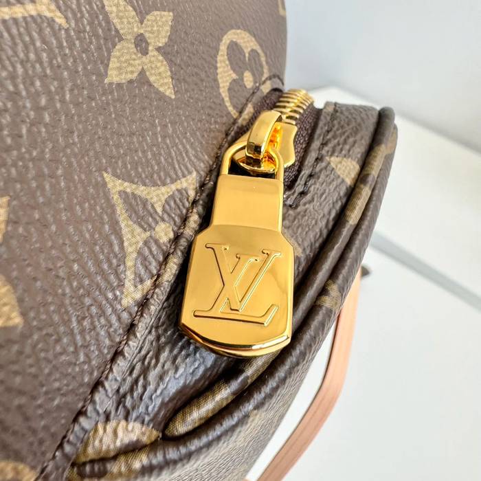 LOUIS VUITTON M11198 牛皮 キャンバス リュックサック リュック 30x28x18cm サイズ:30x28x18cm