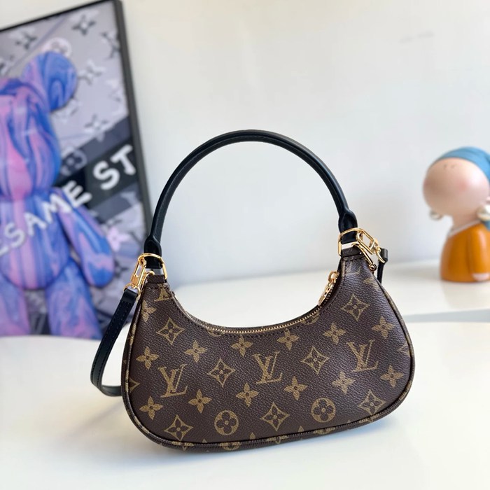 LOUIS VUITTON M25223 牛皮 モノグラム キャンバス 斜め掛けバッグ レディース斜め掛けチェーン 24x10cm サイズ:24x10cm
