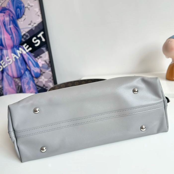 LOUIS VUITTON M12583 羊皮 モノグラム ショルダーバッグ レディースショルダー 39x30x15cm サイズ:39x30x15cm