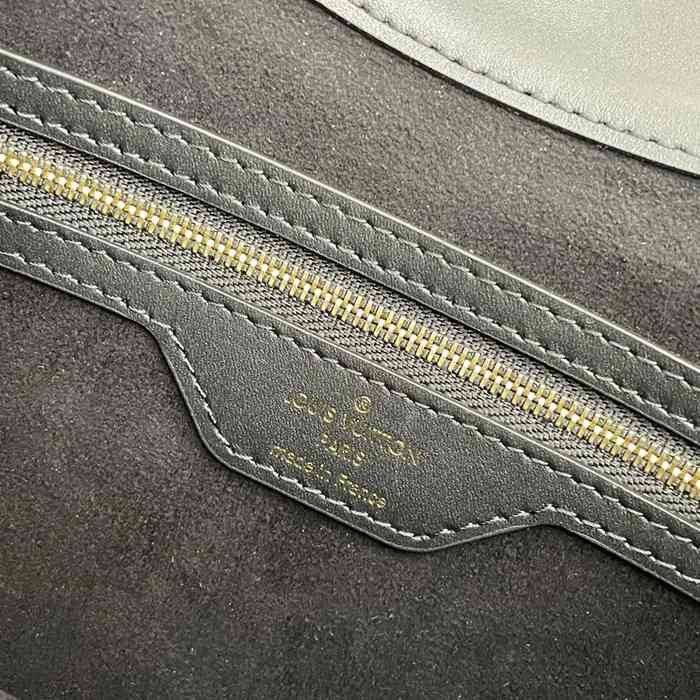LOUIS VUITTON M46659 キャンバス モノグラム 斜め掛けバッグ レディース斜め掛け 29x19cm サイズ:29x19cm