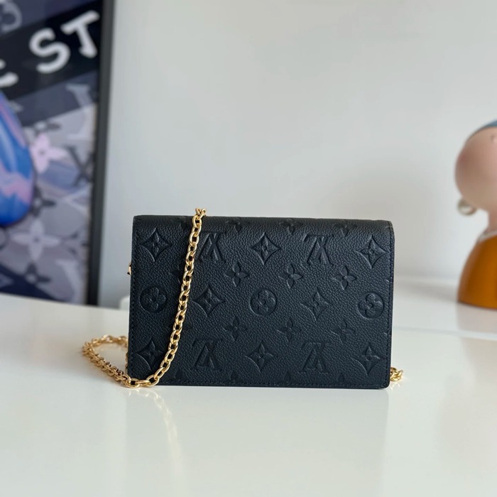 LOUIS VUITTON M67839 モノグラム ブラック 斜め掛けバッグ レディース斜め掛けチェーン 19x12.5cm サイズ:19x12.5cm