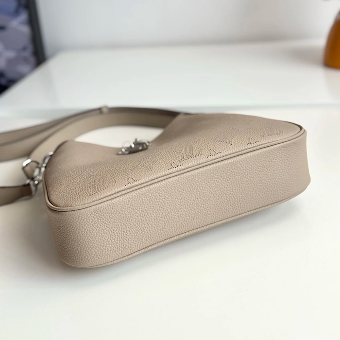 LOUIS VUITTON M27336 牛皮 モノグラム 斜め掛けバッグ レディース斜め掛け 25x20cm サイズ:25x20cm