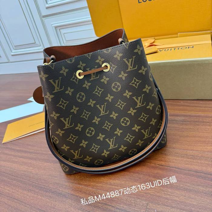 LOUIS VUITTON M44887 ボックスレザー 斜め掛けバッグ レディース斜め掛け 26x26x17.5cm サイズ:26x26x17.5cm
