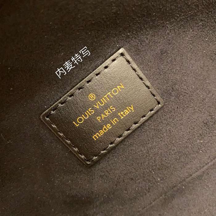 LOUIS VUITTON M45165 ボックスレザー 斜め掛けバッグ レディース斜め掛け 19x13x11cm サイズ:19x13x11cm