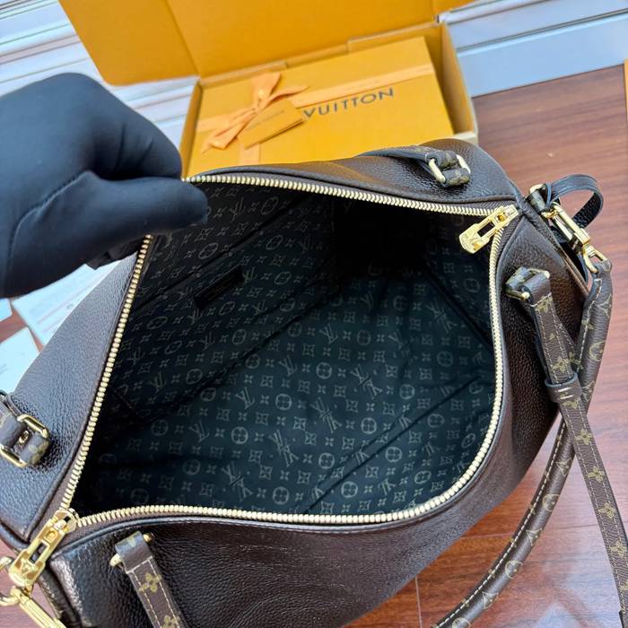 LOUIS VUITTON M26359 ボックスレザー 斜め掛けバッグ レディース斜め掛け 36x24x18.5cm サイズ:36x24x18.5cm