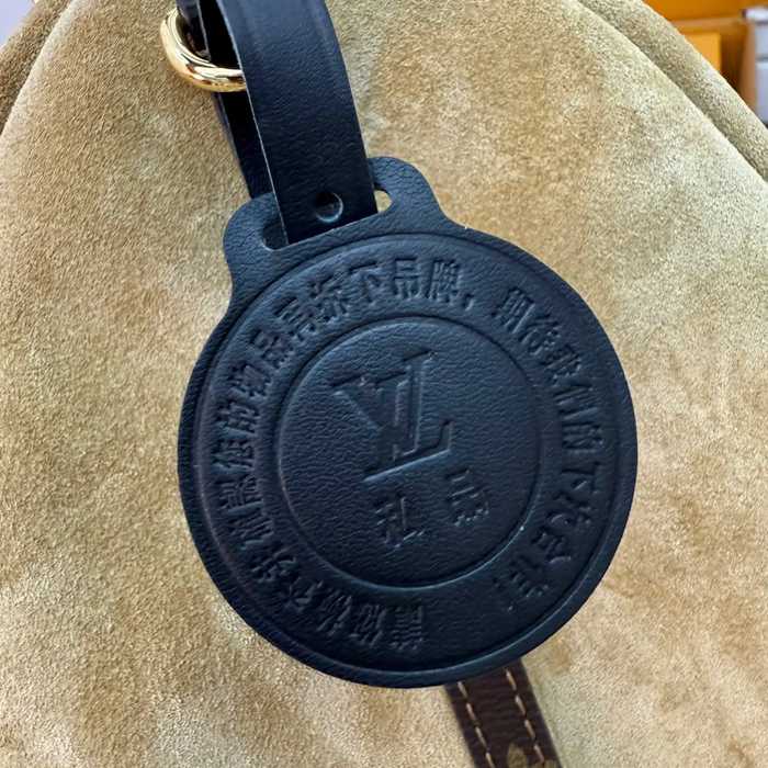 LOUIS VUITTON M26358 ボックスレザー 斜め掛けバッグ レディース斜め掛け 36x24x18.5cm サイズ:36x24x18.5cm