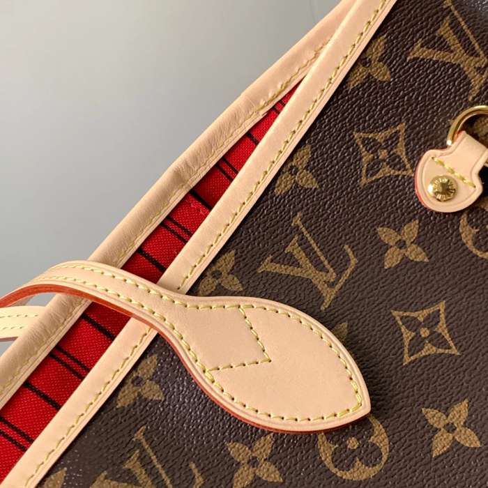 LOUIS VUITTON M41177 クラシック レッド ショルダーバッグ レディースショルダー 31x28.5x17cm サイズ:31x28.5x17cm