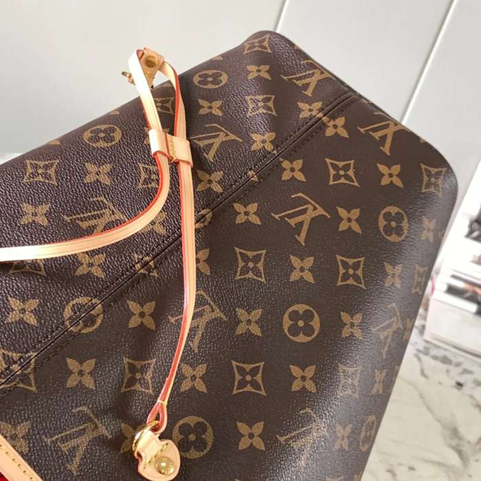 LOUIS VUITTON M41177 クラシック レッド ショルダーバッグ レディースショルダー 31x28.5x17cm サイズ:31x28.5x17cm