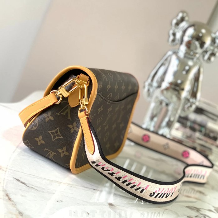 LOUIS VUITTON M45985 本革 斜め掛けバッグ レディース斜め掛け 24x15cm サイズ:24x15cm