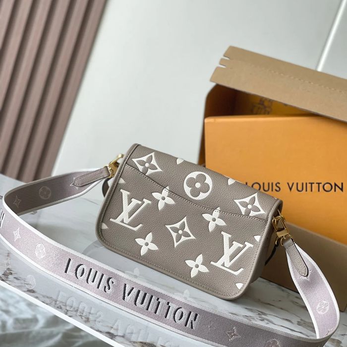 LOUIS VUITTON M46583 パターン 斜め掛けバッグ レディース斜め掛け 23x16x8.5cm サイズ:23x16x8.5cm