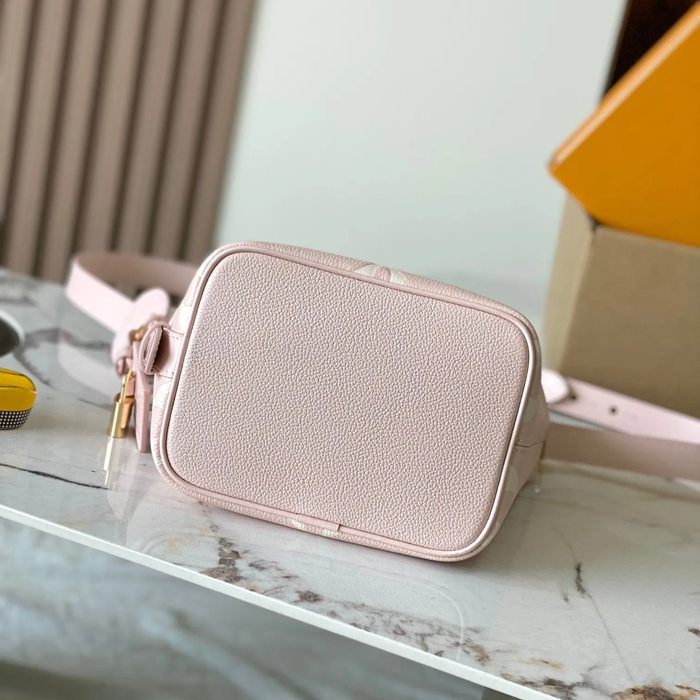 LOUIS VUITTON M14356 パターン 斜め掛けバッグ レディース斜め掛け 18x16x12cm サイズ:18x16x12cm
