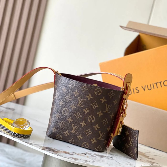LOUIS VUITTON M12925 モノグラム 斜め掛けバッグ レディース斜め掛け 16x13.8x12cm サイズ:16x13.8x12cm