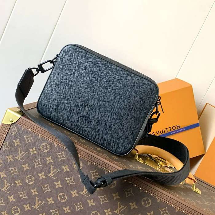 LOUIS VUITTON M22842 牛皮 ブラック 斜め掛けバッグ レディース斜め掛け 24x18cm サイズ:24x18cm