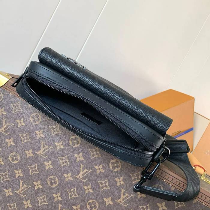 LOUIS VUITTON M22842 牛皮 ブラック 斜め掛けバッグ レディース斜め掛け 24x18cm サイズ:24x18cm