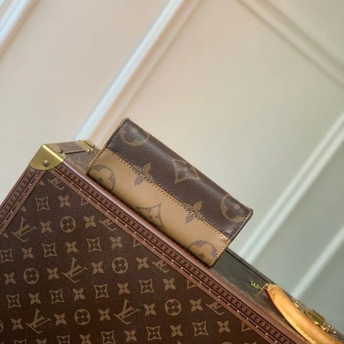 LOUIS VUITTON M46839 キャンバス モノグラム 斜め掛けバッグ レディース斜め掛け 18x15x8.5cm サイズ:18x15x8.5cm