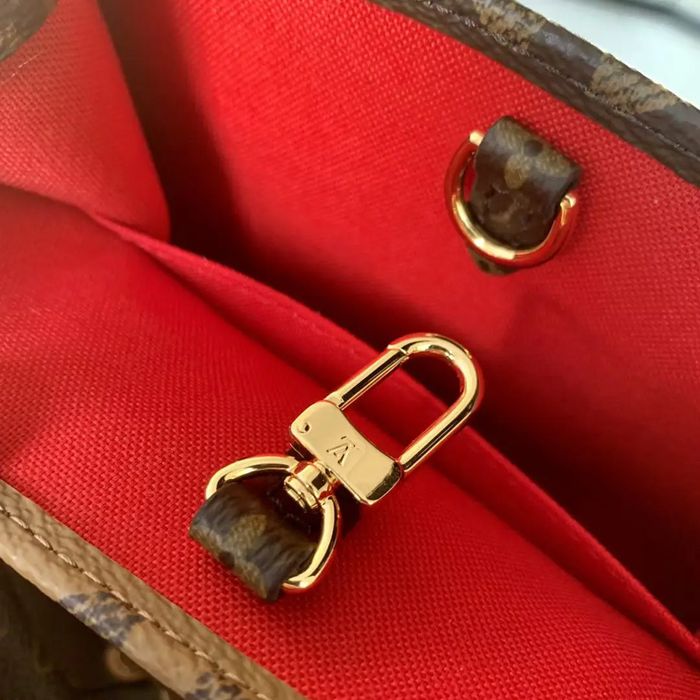 LOUIS VUITTON M46839 キャンバス モノグラム 斜め掛けバッグ レディース斜め掛け 18x15x8.5cm サイズ:18x15x8.5cm