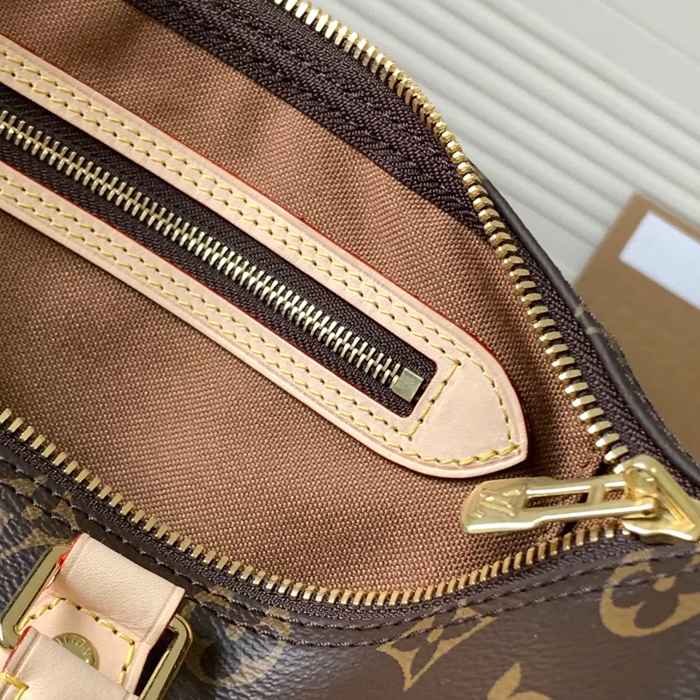 LOUIS VUITTON M41111 牛皮 モノグラム 斜め掛けバッグ レディース斜め掛け 35x23x18cm サイズ:35x23x18cm