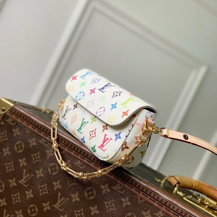 LOUIS VUITTON M27492 キャンバス モノグラム 斜め掛けバッグ レディース斜め掛けチェーン 23.5x12x4.3cm サイズ:23.5x12x4.3cm