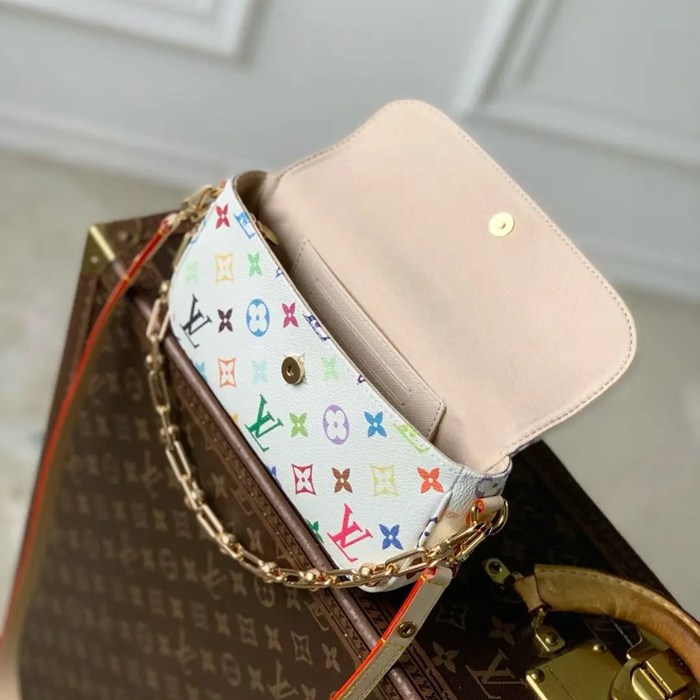 LOUIS VUITTON M27492 キャンバス モノグラム 斜め掛けバッグ レディース斜め掛けチェーン 23.5x12x4.3cm サイズ:23.5x12x4.3cm