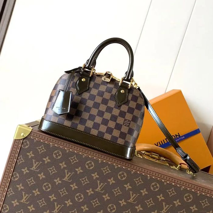 LOUIS VUITTON M40606 牛皮 モノグラム ゴールド 斜め掛けバッグ レディース斜め掛け サイズ:23.5x17.5x11.5cm