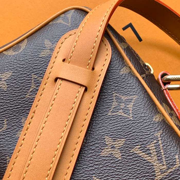 LOUIS VUITTON M14014 キャンバス モノグラム 斜め掛けバッグ レディース斜め掛け 20x13.5cm サイズ:20x13.5cm