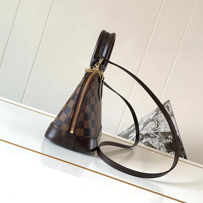 LOUIS VUITTON M41221 キャンバス クラシック 斜め掛けバッグ 斜め掛け手提げ 25x19x12cm サイズ:25x19x12cm