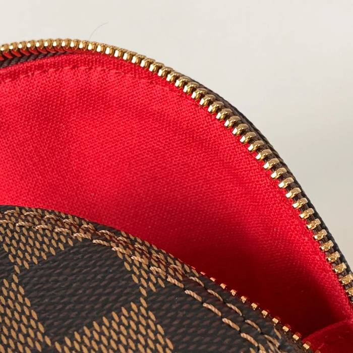 LOUIS VUITTON M41221 キャンバス クラシック 斜め掛けバッグ 斜め掛け手提げ 25x19x12cm サイズ:25x19x12cm