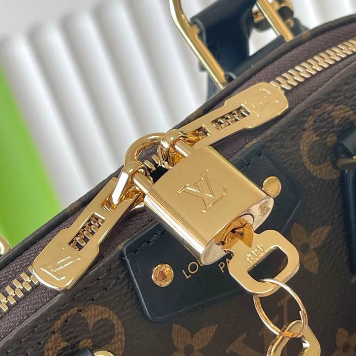 LOUIS VUITTON M26084 モノグラム 斜め掛けバッグ 斜め掛け手提げ サイズ:22.0x19.0x11.0cm