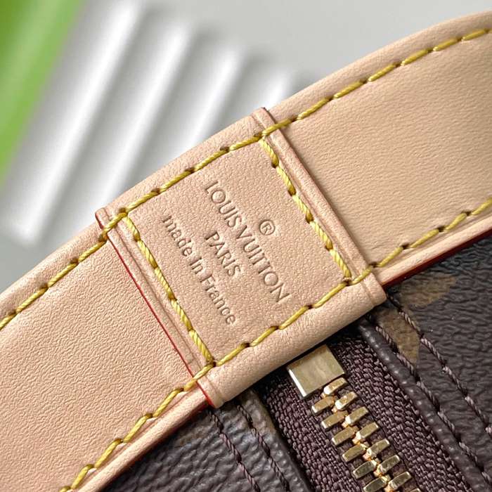 LOUIS VUITTON M46990 モノグラム 斜め掛けバッグ 斜め掛け手提げ サイズ:23.5x17.5x11.5cm