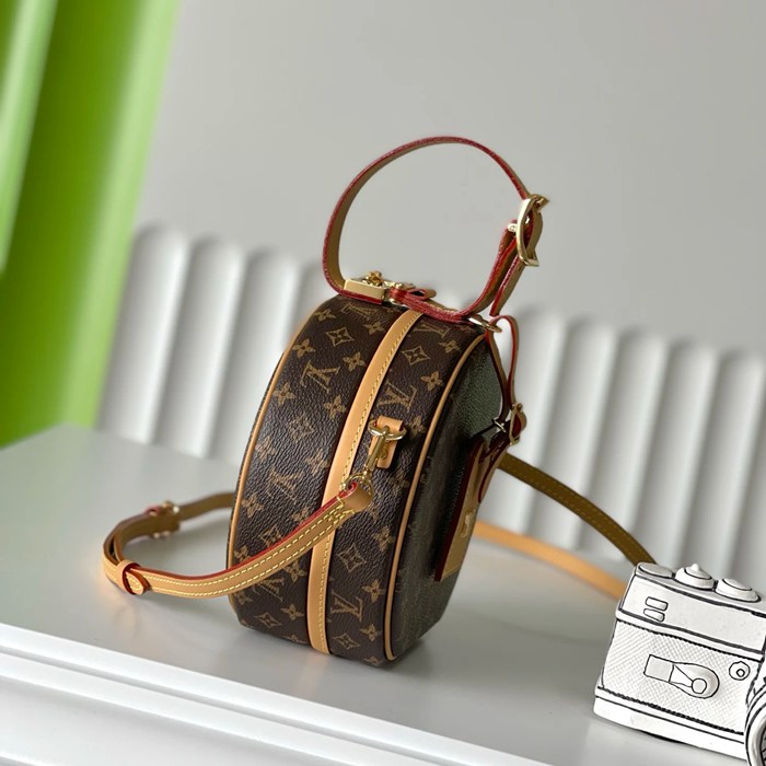 LOUIS VUITTON M43514 斜め掛けバッグ 斜め掛け手提げ サイズ:17.5x16.5x7.5cm