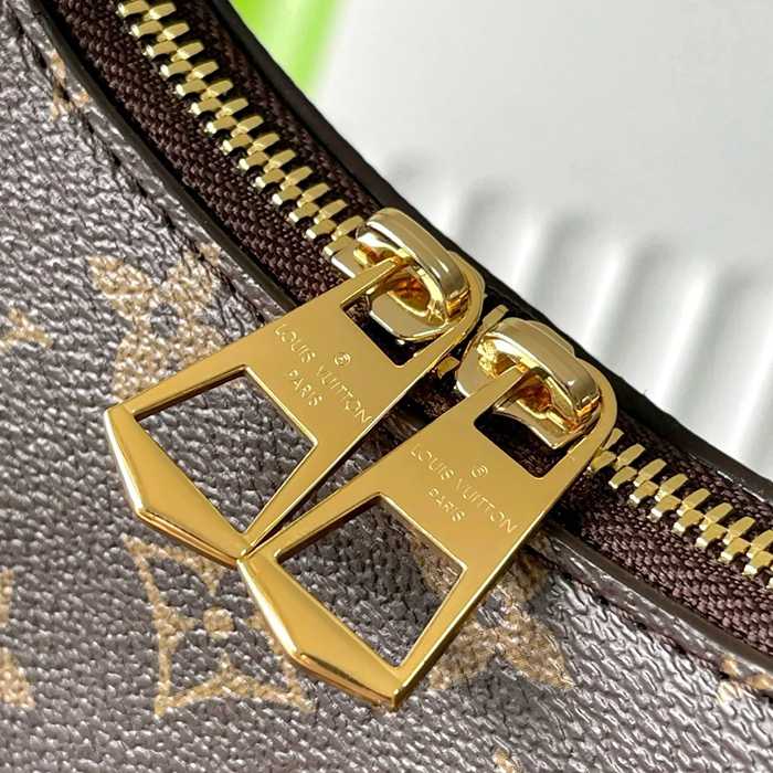 LOUIS VUITTON M45831 モノグラム 斜め掛けバッグ 斜め掛け サイズ:29.0x16.0x9.5cm
