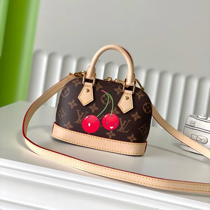 LOUIS VUITTON M13416 斜め掛けバッグ 斜め掛け手提げ サイズ:18.0x12.0x8.0cm