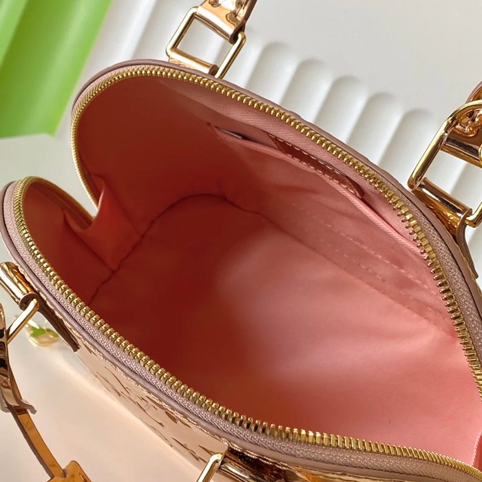 LOUIS VUITTON M27037 漆皮 斜め掛けバッグ 斜め掛け手提げ サイズ:23.5x17.5x11.5cm
